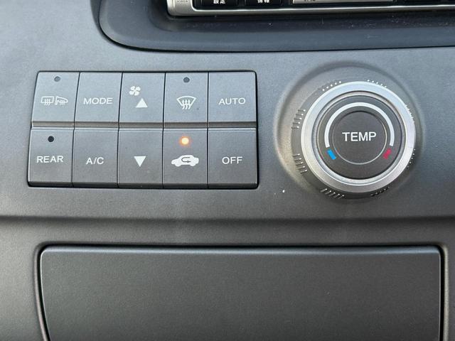 ステップワゴン G Lパッケージ GathersHDDナビ バックカメラ 両側電動スライドドア ETC オートエアコン 3列シート(9枚目)