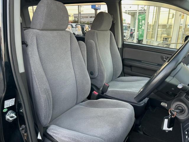 ステップワゴン G Lパッケージ GathersHDDナビ バックカメラ 両側電動スライドドア ETC オートエアコン 3列シート(12枚目)