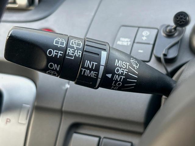 ステップワゴン G Lパッケージ GathersHDDナビ バックカメラ 両側電動スライドドア ETC オートエアコン 3列シート(37枚目)