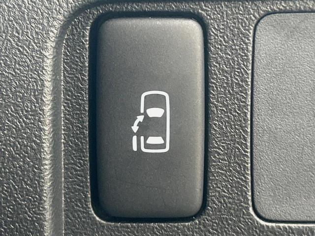 タント カスタムＲＳ　ターボ　Ｃａｒｒｏｚｚｅｒｉａ製ナビ　ワンセグ　片側電動スライドドア　オートエアコン　ＥＴＣ（6枚目）