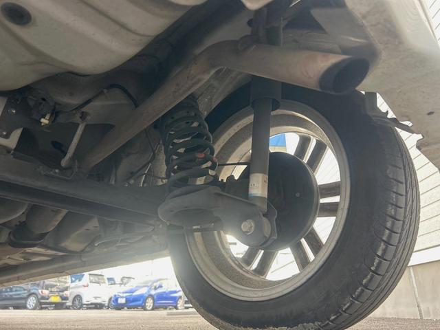 タント カスタムＲＳ　ターボ　Ｃａｒｒｏｚｚｅｒｉａ製ナビ　ワンセグ　片側電動スライドドア　オートエアコン　ＥＴＣ（29枚目）