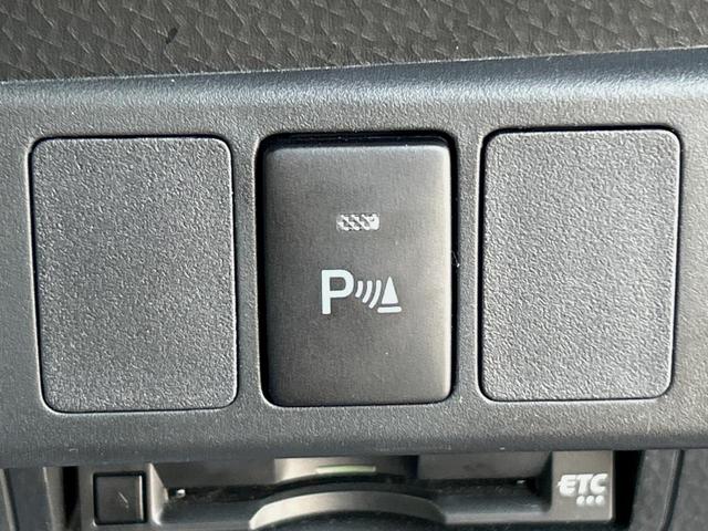 トール カスタムＧ　リミテッドＩＩ　ＳＡＩＩＩ　純正ナビ　全周囲カメラ　禁煙車　ＥＴＣ　両側電動スライドドア　衝突軽減ブレーキ　車線逸脱警報　オートハイビーム　コーナーセンサー　Ｂｌｕｅｔｏｏｔｈ再生　ＤＶＤ再生　地デジＴＶ　シートヒーター（24枚目）