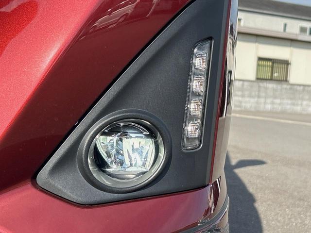 トール カスタムＧ　リミテッドＩＩ　ＳＡＩＩＩ　純正ナビ　全周囲カメラ　禁煙車　ＥＴＣ　両側電動スライドドア　衝突軽減ブレーキ　車線逸脱警報　オートハイビーム　コーナーセンサー　Ｂｌｕｅｔｏｏｔｈ再生　ＤＶＤ再生　地デジＴＶ　シートヒーター（40枚目）