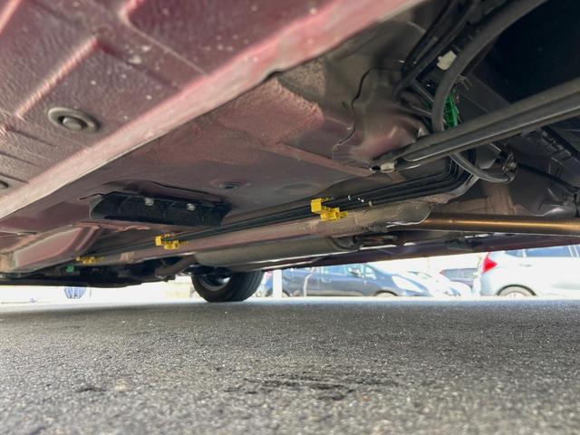 トール カスタムＧ　リミテッドＩＩ　ＳＡＩＩＩ　純正ナビ　全周囲カメラ　禁煙車　ＥＴＣ　両側電動スライドドア　衝突軽減ブレーキ　車線逸脱警報　オートハイビーム　コーナーセンサー　Ｂｌｕｅｔｏｏｔｈ再生　ＤＶＤ再生　地デジＴＶ　シートヒーター（44枚目）