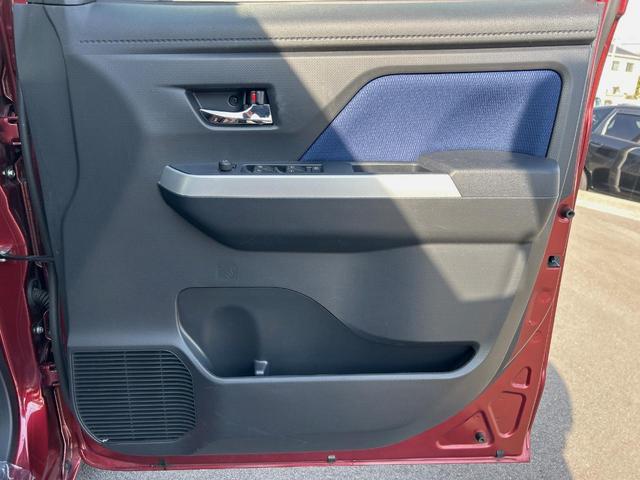 トール カスタムＧ　リミテッドＩＩ　ＳＡＩＩＩ　純正ナビ　全周囲カメラ　禁煙車　ＥＴＣ　両側電動スライドドア　衝突軽減ブレーキ　車線逸脱警報　オートハイビーム　コーナーセンサー　Ｂｌｕｅｔｏｏｔｈ再生　ＤＶＤ再生　地デジＴＶ　シートヒーター（46枚目）