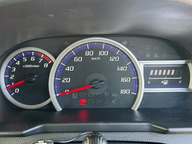 トール カスタムＧ　リミテッドＩＩ　ＳＡＩＩＩ　純正ナビ　全周囲カメラ　禁煙車　ＥＴＣ　両側電動スライドドア　衝突軽減ブレーキ　車線逸脱警報　オートハイビーム　コーナーセンサー　Ｂｌｕｅｔｏｏｔｈ再生　ＤＶＤ再生　地デジＴＶ　シートヒーター（47枚目）