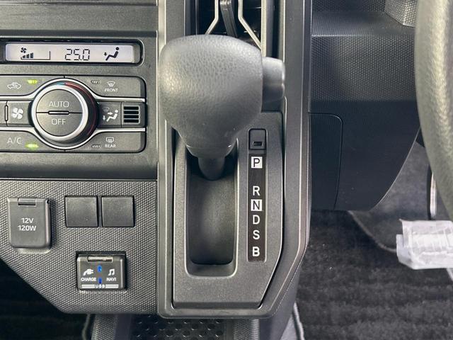 タフト X ガラスルーフ ALPINE製ナビゲーション 禁煙車 ETC 衝突軽減ブレーキ 車線逸脱警報 オートハイビーム 先行車発進お知らせ機能 コーナーセンサー DVD再生 Bluetooth再生 オートライト(20枚目)