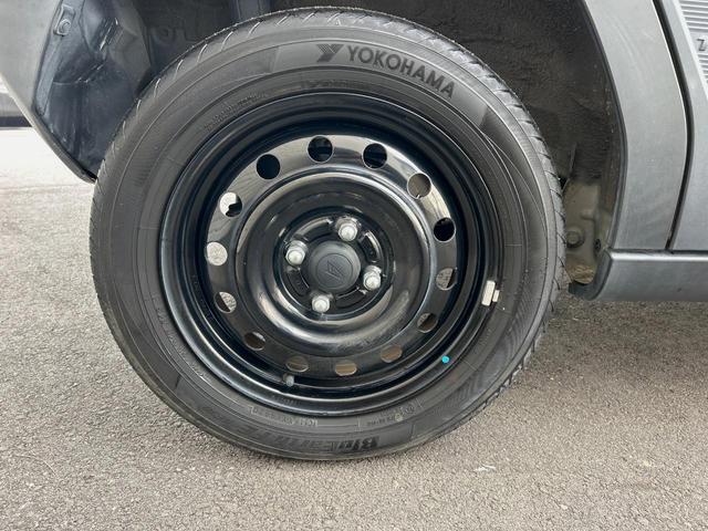 タフト X ガラスルーフ ALPINE製ナビゲーション 禁煙車 ETC 衝突軽減ブレーキ 車線逸脱警報 オートハイビーム 先行車発進お知らせ機能 コーナーセンサー DVD再生 Bluetooth再生 オートライト(34枚目)