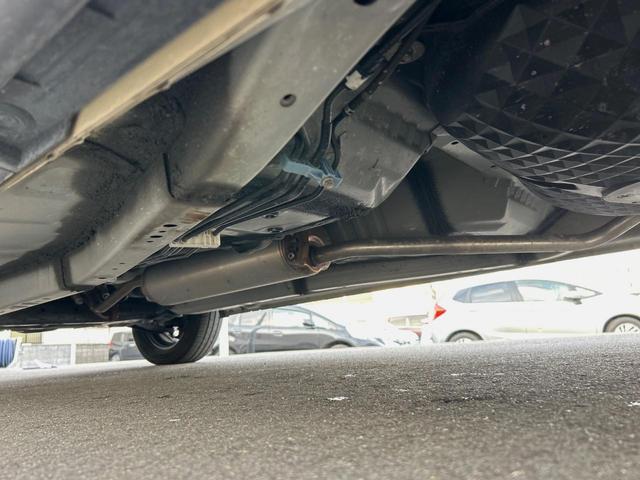 タフト X ガラスルーフ ALPINE製ナビゲーション 禁煙車 ETC 衝突軽減ブレーキ 車線逸脱警報 オートハイビーム 先行車発進お知らせ機能 コーナーセンサー DVD再生 Bluetooth再生 オートライト(39枚目)