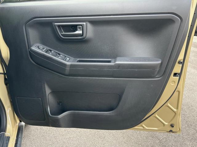 タフト X ガラスルーフ ALPINE製ナビゲーション 禁煙車 ETC 衝突軽減ブレーキ 車線逸脱警報 オートハイビーム 先行車発進お知らせ機能 コーナーセンサー DVD再生 Bluetooth再生 オートライト(41枚目)