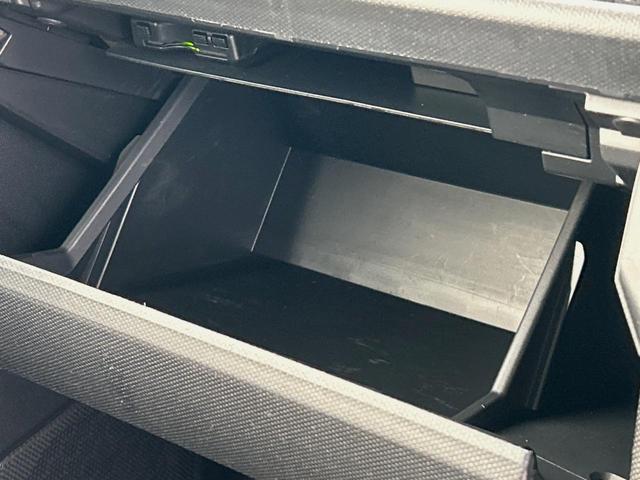 タフト X ガラスルーフ ALPINE製ナビゲーション 禁煙車 ETC 衝突軽減ブレーキ 車線逸脱警報 オートハイビーム 先行車発進お知らせ機能 コーナーセンサー DVD再生 Bluetooth再生 オートライト(43枚目)