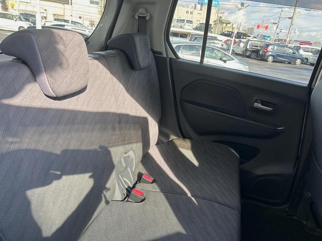 ワゴンR FXリミテッド 禁煙車 CD再生 アイドリングストップ フォグライト 14インチアルミ ヘッドライトレベライザー 革巻きステアリング オートエアコン スマートキー プッシュスタート シートリフター 電動格納ミラー(9枚目)