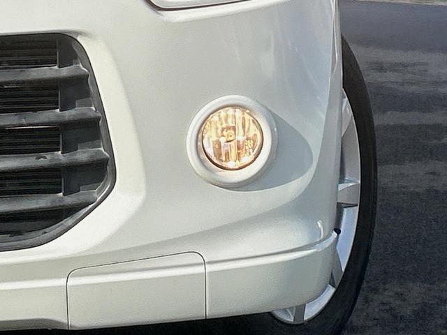 ワゴンR FXリミテッド 禁煙車 CD再生 アイドリングストップ フォグライト 14インチアルミ ヘッドライトレベライザー 革巻きステアリング オートエアコン スマートキー プッシュスタート シートリフター 電動格納ミラー(31枚目)