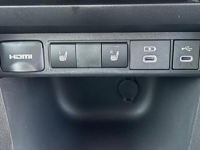 ヤリスクロス ハイブリッドＺ　全周囲カメラ　衝突被害軽減システム　レーダークルーズ　禁煙車　ハーフレザーシート　パワーシート　ドラレコ　コーナーセンサー　スマートキー　ＬＥＤヘッド　ＥＴＣ２．０　純正１８インチアルミ（6枚目）