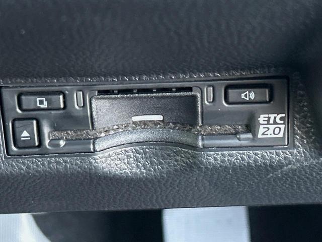 ヤリスクロス ハイブリッドＺ　全周囲カメラ　衝突被害軽減システム　レーダークルーズ　禁煙車　ハーフレザーシート　パワーシート　ドラレコ　コーナーセンサー　スマートキー　ＬＥＤヘッド　ＥＴＣ２．０　純正１８インチアルミ（32枚目）