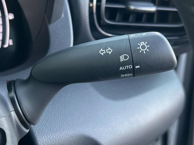 ヤリスクロス ハイブリッドＺ　全周囲カメラ　衝突被害軽減システム　レーダークルーズ　禁煙車　ハーフレザーシート　パワーシート　ドラレコ　コーナーセンサー　スマートキー　ＬＥＤヘッド　ＥＴＣ２．０　純正１８インチアルミ（37枚目）