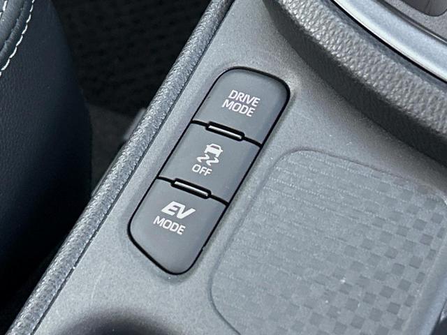 ヤリスクロス ハイブリッドZ 全周囲カメラ 衝突被害軽減システム レーダークルーズ 禁煙車 ハーフレザーシート パワーシート ドラレコ コーナーセンサー スマートキー LEDヘッド ビルトインETC 純正18インチアルミ(40枚目)