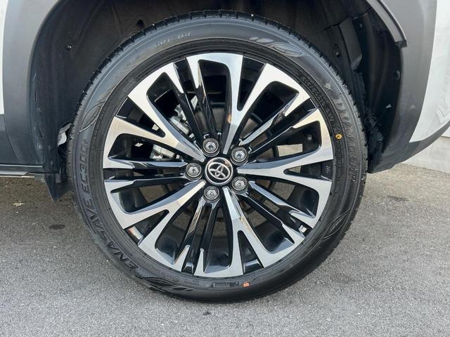 ヤリスクロス ハイブリッドZ 全周囲カメラ 衝突被害軽減システム レーダークルーズ 禁煙車 ハーフレザーシート パワーシート ドラレコ コーナーセンサー スマートキー LEDヘッド ビルトインETC 純正18インチアルミ(51枚目)