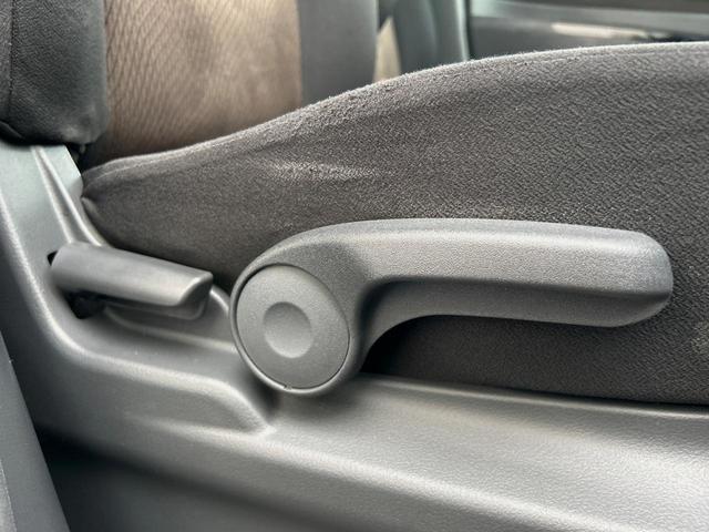 ルークス ハイウェイスター 純正ナビ 禁煙車 電動スライドドア ETC Bluetooth再生 DVD再生 HIDヘッドライト フォグライト オートライト スマートキー プッシュスタート 14インチアルミ シートリフター(23枚目)