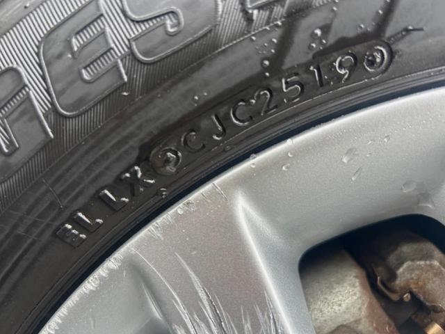 ノート ｅ－パワー　メダリスト　純正ナビ　禁煙　ＥＴＣ　全周囲カメラ　衝突被害軽減システム　車線逸脱警報　踏み間違え防止アシスト　レーダークルーズ　スマートルームミラー　合皮コンビシート　Ｂｌｕｅｔｏｏｔｈ再生　コーナーセンサー（33枚目）