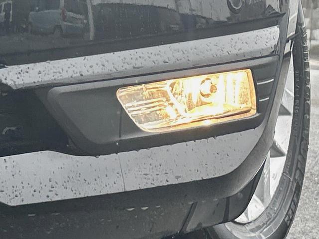 ノート ｅ－パワー　メダリスト　純正ナビ　禁煙　ＥＴＣ　全周囲カメラ　衝突被害軽減システム　車線逸脱警報　踏み間違え防止アシスト　レーダークルーズ　スマートルームミラー　合皮コンビシート　Ｂｌｕｅｔｏｏｔｈ再生　コーナーセンサー（38枚目）