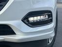 ハイブリッドＺ・ホンダセンシング　ホンダセンシング／レーダークルーズ／純正ナビ／車線逸脱警報／バックカメラ／ＥＴＣ／ＬＥＤヘッド／前席シートヒーター／デュアルオートエアコン／パドルシフト／ハーフレザー／電子パーキング（50枚目）