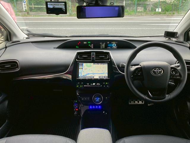 プリウスＰＨＶ Ｓセーフティプラス　ワンオーナー　モデリスタフルエアロ　ＷＯＲＫ１９インチアルミホイール　純正ホイールセット有　９インチナビＴＶ　ステアリングヒーター　デジタルインナーミラー　追従機能付　ドライブレコーダー　ＥＴＣ（23枚目）