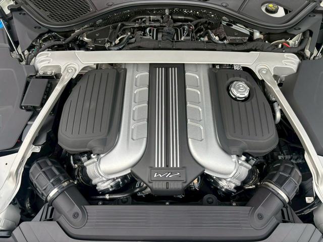 コンチネンタル 　コンチネンタル　ＧＴ　Ｓｐｅｅｄ　６．０ＬＷ１２ツインターボ　左ハンドル　法人ワンオーナー　ディーラー保証令和１０年１月まで付帯　★ガレージ保管の為、ご来店予約をお願いします★（57枚目）