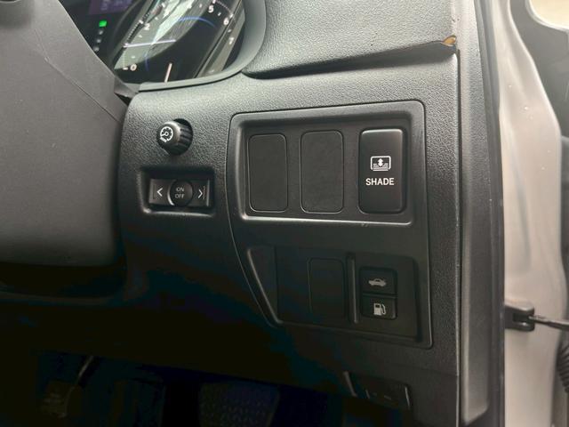 ＩＳ ＩＳ２５０　バージョンＬ　禁煙車　ジョブデザインフルエアロ　車高調　ウエッズ１９アルミ　サンルーフ　黒革シートベンチレーション　パワーシート　クルーズコントロール　コーナーセンサー（33枚目）