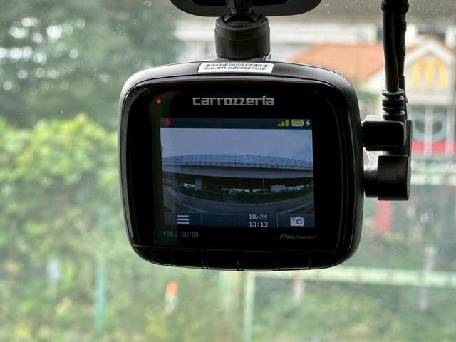 ノート e-パワー B 禁煙車 エマージェンシーブレーキ 車線逸脱警告 パナソニックナビ Bluetoothオーディオ バックカメラ スマートキー オートエアコン ドライブレコーダー オートハイビーム(10枚目)