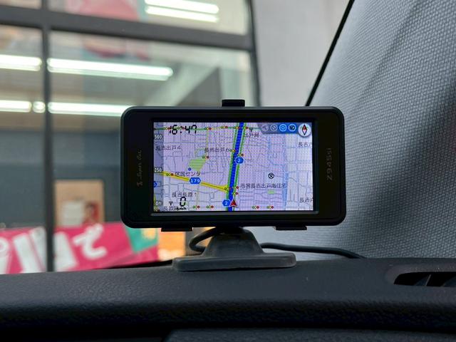 プリウス S 禁煙車 法人ワンオーナー サンルーフ セーフティセンス レーダークルーズコントロール 純正ナビテレビ バックカメラ ドライブレコーダー LEDヘッドライト(39枚目)