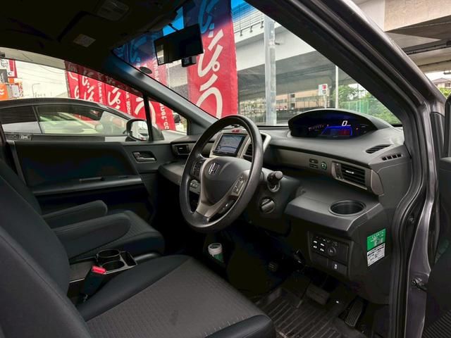 フリードスパイクハイブリッド ジャストセレクション 禁煙車 両側パワースライドドア フルセグナビ バックカメラ 社外エアロ サイド リア 前後ドライブレコーダー クルーズコントロール(19枚目)