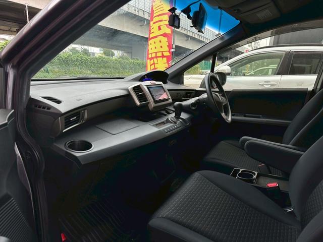 フリードスパイクハイブリッド ジャストセレクション 禁煙車 両側パワースライドドア フルセグナビ バックカメラ 社外エアロ サイド リア 前後ドライブレコーダー クルーズコントロール(22枚目)