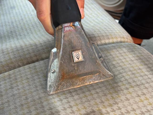 ハイエースバン スーパーGL ダークプライムII ディーゼルターボ 禁煙車 ワンオーナー アルパインフローティングナビフルセグ バックカメラ 両側パワースライドドア CRS足廻り CRS17AW ベットキット LEDヘッドライト フォグ スマートキー(6枚目)