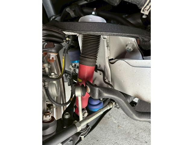 ハイエースバン スーパーGL ダークプライムII ディーゼルターボ 禁煙車 ワンオーナー アルパインフローティングナビフルセグ バックカメラ 両側パワースライドドア CRS足廻り CRS17AW ベットキット LEDヘッドライト フォグ スマートキー(7枚目)