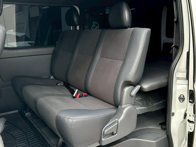 ハイエースバン スーパーGL ダークプライムII ディーゼルターボ 禁煙車 ワンオーナー アルパインフローティングナビフルセグ バックカメラ 両側パワースライドドア CRS足廻り CRS17AW ベットキット LEDヘッドライト フォグ スマートキー(25枚目)