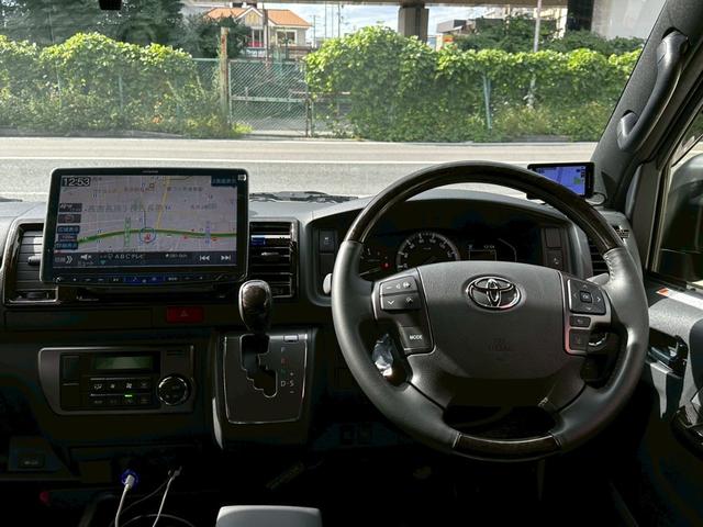 ハイエースバン スーパーGL ダークプライムII ディーゼルターボ 禁煙車 ワンオーナー アルパインフローティングナビフルセグ バックカメラ 両側パワースライドドア CRS足廻り CRS17AW ベットキット LEDヘッドライト フォグ スマートキー(30枚目)