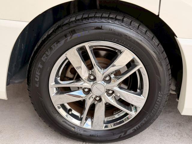 セレナ ライダー Jパッケージ 禁煙車 純正フルセグナビ バックカメラ 後席フリップダウンモニター パワースライドドア クルーズコントロール スマートキー ディスチャージヘッドライト(35枚目)