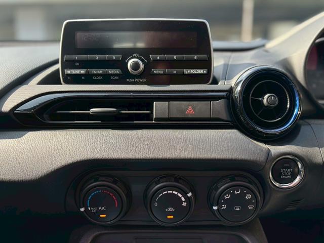 ロードスター ９９０Ｓ　禁煙ワンオーナー　６速ミッション　純正ＲＡＹＳ製１６アルミ　ブレンボキャリパー　９９０Ｓ専用セッティング　ダークブルークロス製ソフトトップ　ブラインドスポット　衝突軽減　ＬＥＤヘッドライト（29枚目）