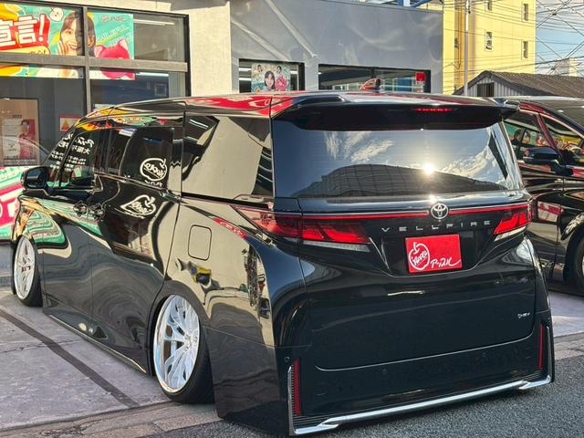 ヴェルファイアハイブリッド Z プレミア 室内車庫保管 エアサス WORK製SCHWERT BRUNNEN20インチ サンルーフ ユニバーサルサイドステップ ブラックレザー デジタルミラー 純正前後ドラレコ ETC2.0 ※純正足回り有(55枚目)