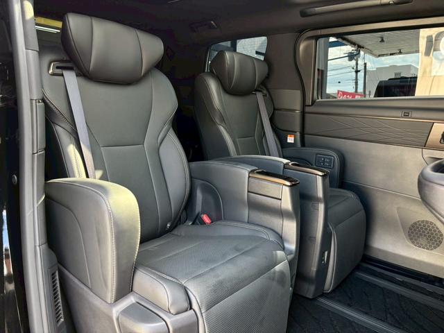 アルファード Z 新車保証令和11年7月迄 モデリスタエアロ サンルーフ 14インチナビ 13.2インチフリップダウンモニター シートヒーター&クーラー 寒冷地仕様 ETC2.0 取説・保証書・スペアキー完備(21枚目)