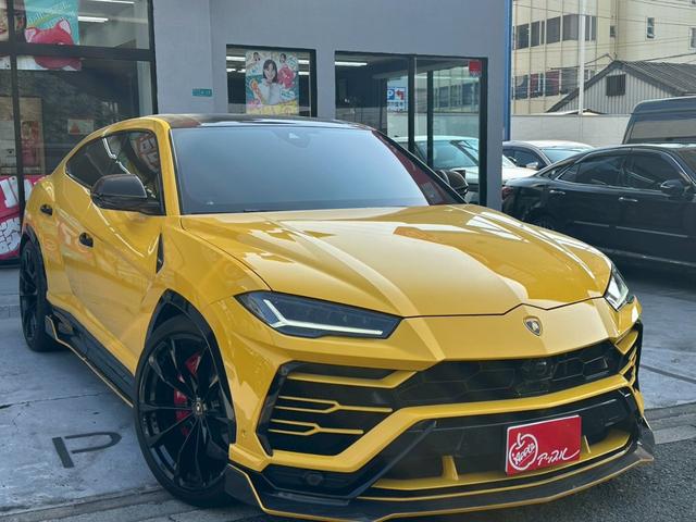 ウルス ベースグレード 禁煙車 左ハンドル パノラマルーフ Giallo Auge ブラックレッドアルカンターラコンビシート パワーシート メーカーナビ 360°カメラ リープデザインカーボンエアロ 可変バルブリモコン付き(73枚目)
