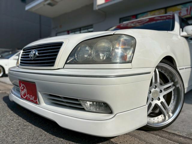 クラウンエステート アスリートE 室内車庫保管 サンルーフ 純正フロントスポイラー WORKグノーシス19インチAW(タイヤ8部山) JINspec車高調 社外2本出しマフラー 社外ステアリング(30枚目)