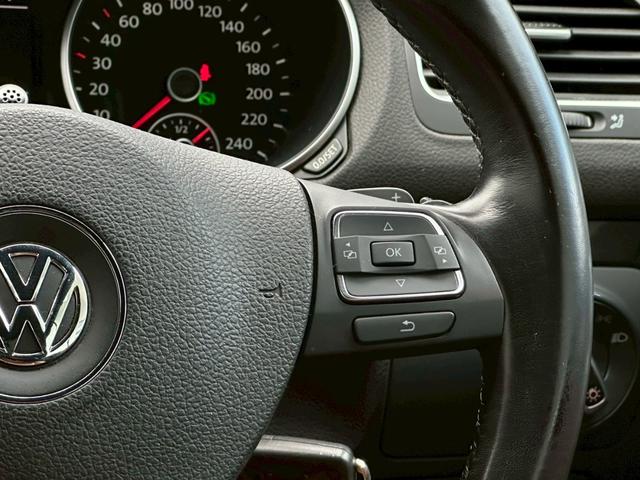 ゴルフカブリオレ ベースグレード　ベースグレード（４名）　禁煙　ワンオーナー　屋内保管　ブラウンレザー　シートヒーター　純正１８アルミ　純正フルセグナビ　Ｂｌｕｅｔｏｏｔｈオーディオ対応　幌破れ無し開閉動作チェック済み　パドルシフト（34枚目）