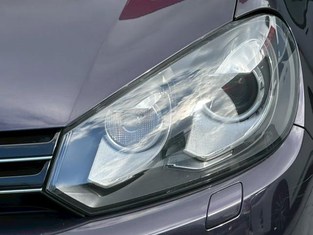 ゴルフカブリオレ ベースグレード　ベースグレード（４名）　禁煙　ワンオーナー　屋内保管　ブラウンレザー　シートヒーター　純正１８アルミ　純正フルセグナビ　Ｂｌｕｅｔｏｏｔｈオーディオ対応　幌破れ無し開閉動作チェック済み　パドルシフト（46枚目）