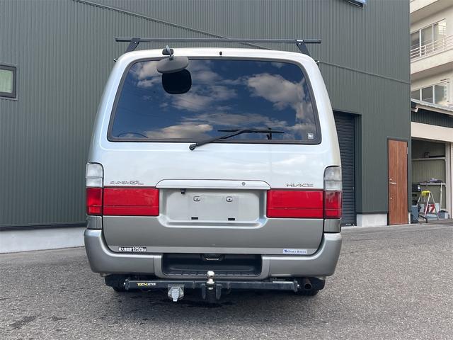 ハイエースバン ロングスーパーGL ローダウン 社外アルミホール ルーフキャリア 純正デカール ヒッチメンバー ベッドキット ダブルエアコン(13枚目)