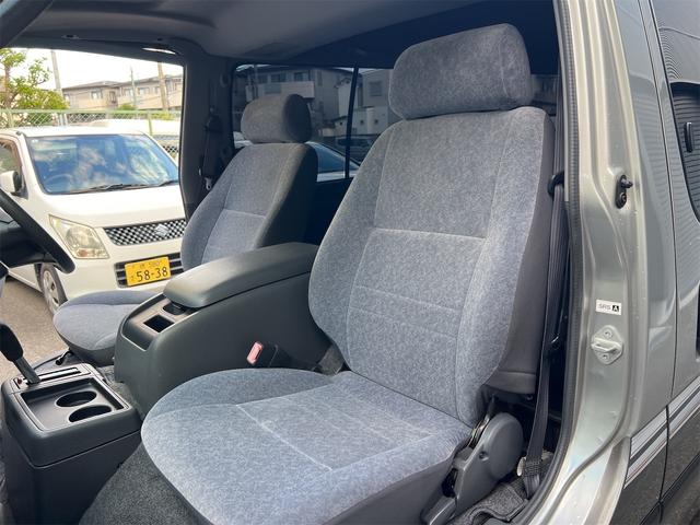 ハイエースバン ロングスーパーGL ローダウン 社外アルミホール ルーフキャリア 純正デカール ヒッチメンバー ベッドキット ダブルエアコン(26枚目)