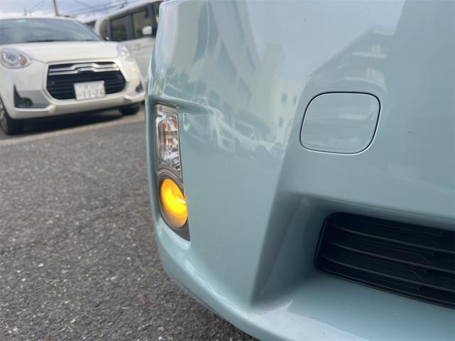 プリウス Ｓ　ローダウン　ツーリングアルミホイール　スーリー　バンパースムージング　社外ナビ　バックカメラ　Ｂｌｕｅｔｏｏｔｈ（17枚目）