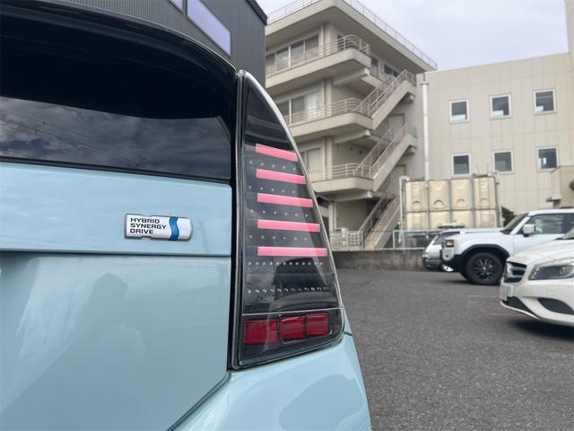 プリウス Ｓ　ローダウン　ツーリングアルミホイール　スーリー　バンパースムージング　社外ナビ　バックカメラ　Ｂｌｕｅｔｏｏｔｈ（23枚目）