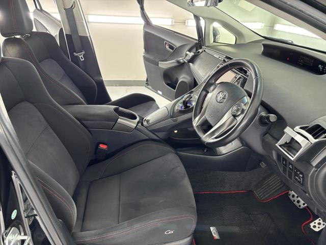 プリウス Ｓツーリングセレクション・Ｇ’ｓ　１．８　Ｓ　ツーリングセレクション　Ｇ’ｓ　　（ブラック）（4枚目）